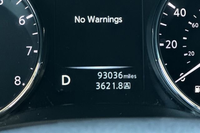 Used 2016 Nissan Rogue SV w/ SV Premium Package image 32