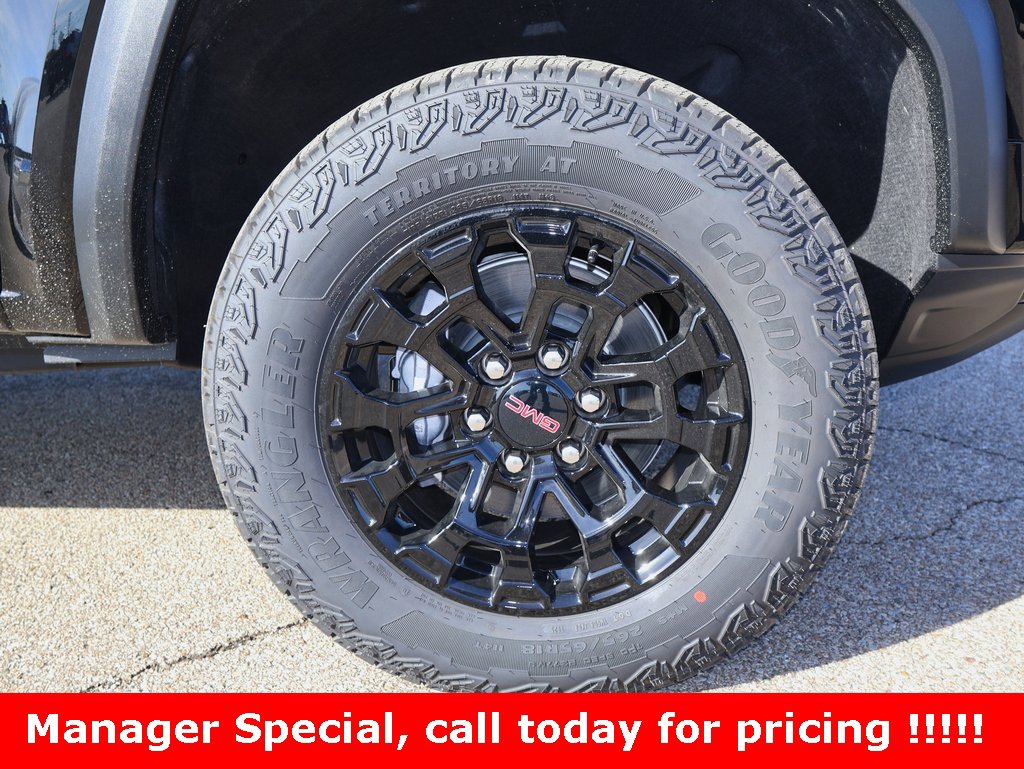 New 2026 GMC Canyon Elevation w/ Convenience Package image 29