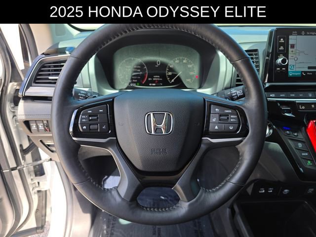 Used 2025 Honda Odyssey Elite image 29