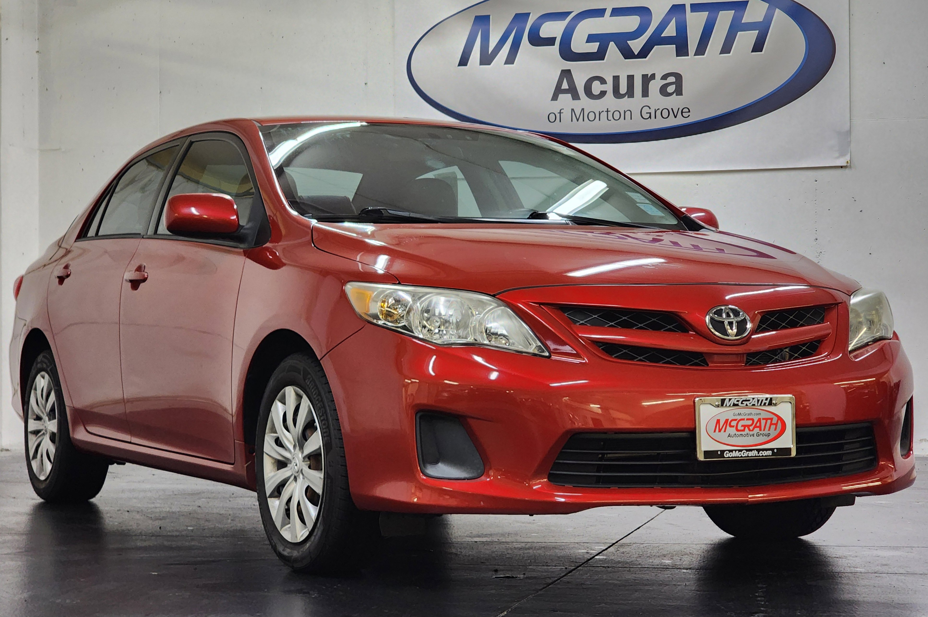 Used 2012 Toyota Corolla LE FWD image 2