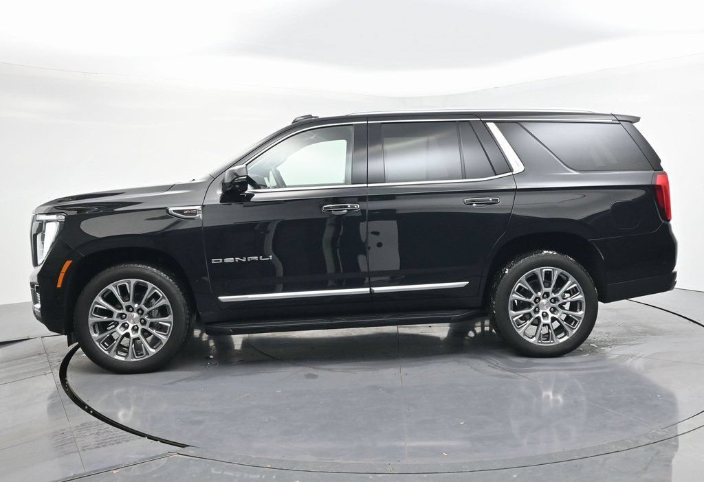 Used 2025 GMC Yukon Denali AWD/4WD image 5