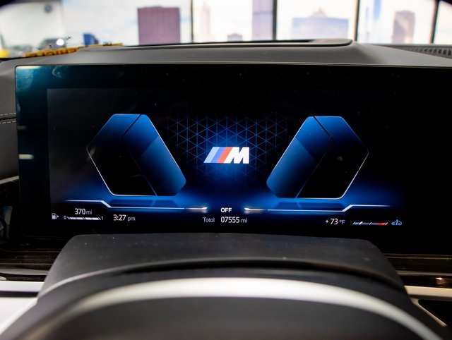 Certified 2023 BMW X7 M60i image 17
