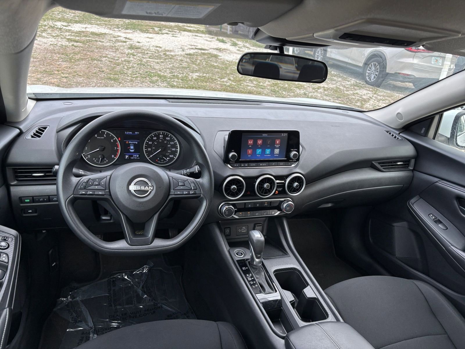 Used 2025 Nissan Sentra S image 33