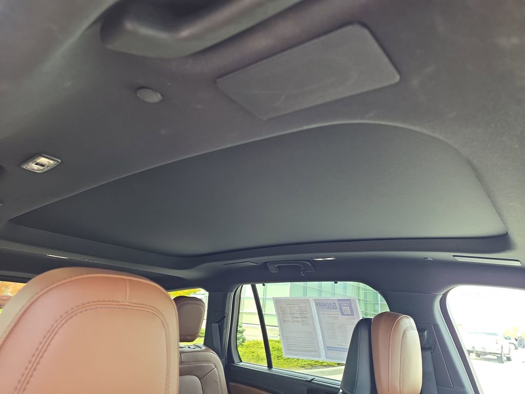 Used 2023 Lincoln Aviator Reserve w/ Equipment Group 201A image 21