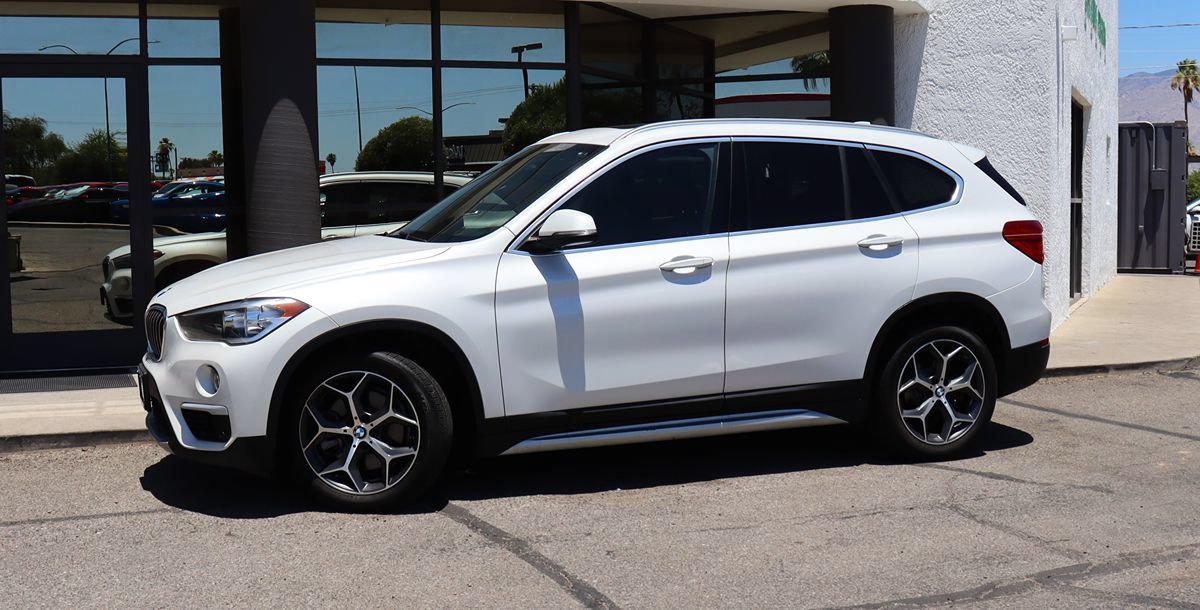 Used 2019 BMW X1 xDrive28i w/ Convenience Package AWD/4WD image 4