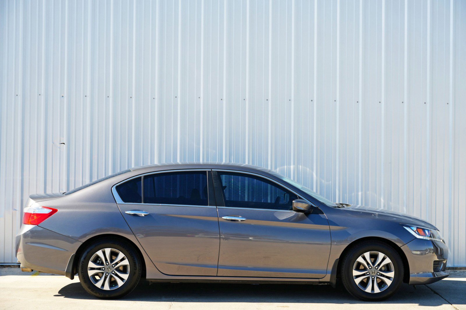 Used 2015 Honda Accord LX image 45
