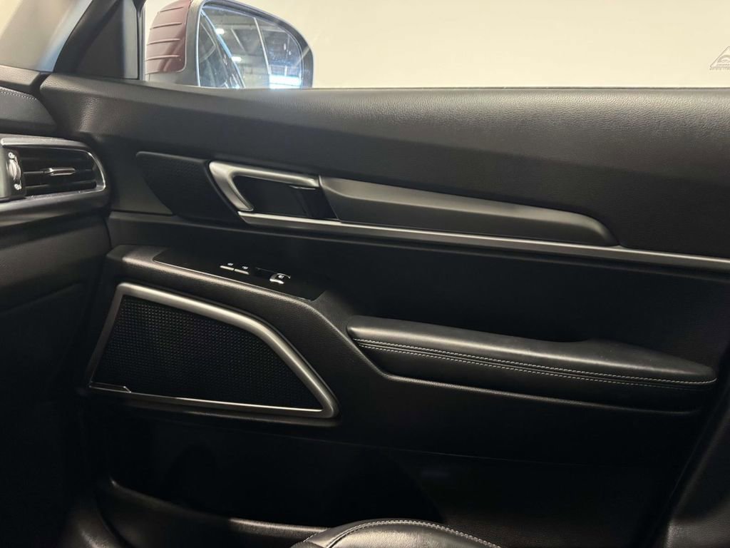 Used 2022 Kia Telluride S image 36