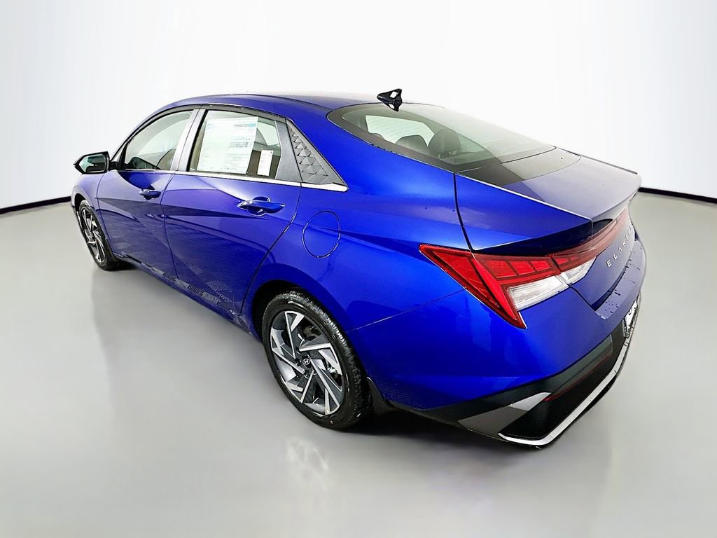 New 2026 Hyundai Elantra Limited image 7