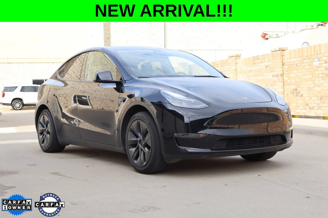 Used 2025 Tesla Model Y Long Range RWD video 1