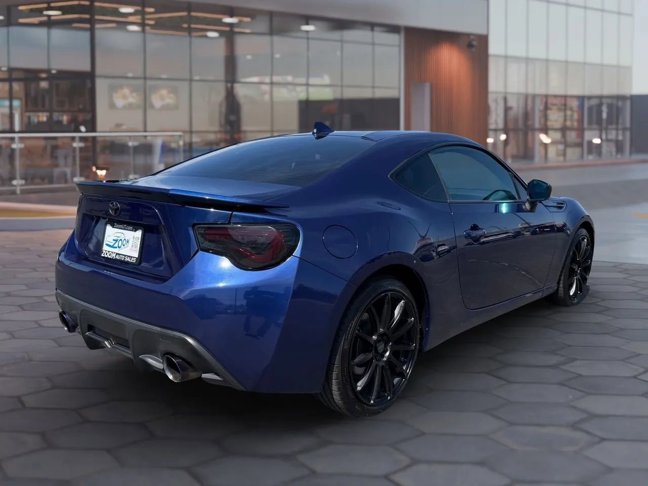Used 2019 Toyota 86 RWD image 7
