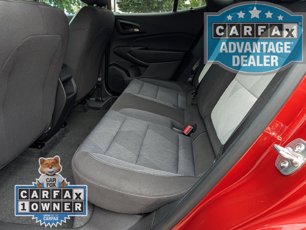 Used 2024 Chevrolet Trax RS w/ Driver Confidence Package FWD image 19