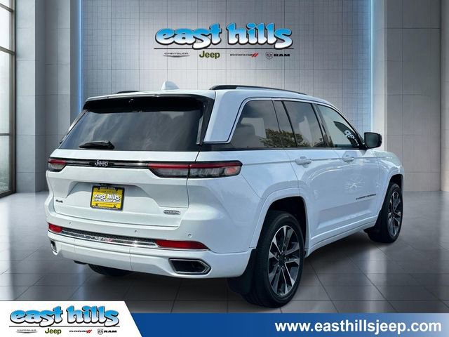 Certified 2022 Jeep Grand Cherokee Overland w/ Adv Protech Group III AWD/4WD image 3