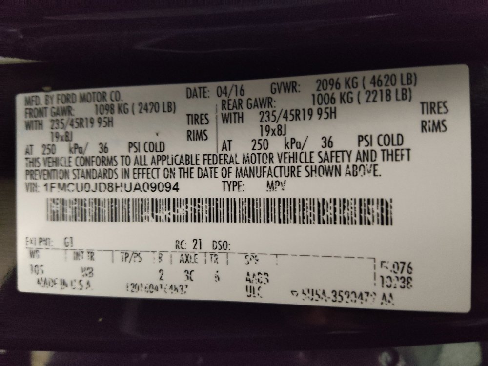 Used 2017 Ford Escape Titanium FWD image 33