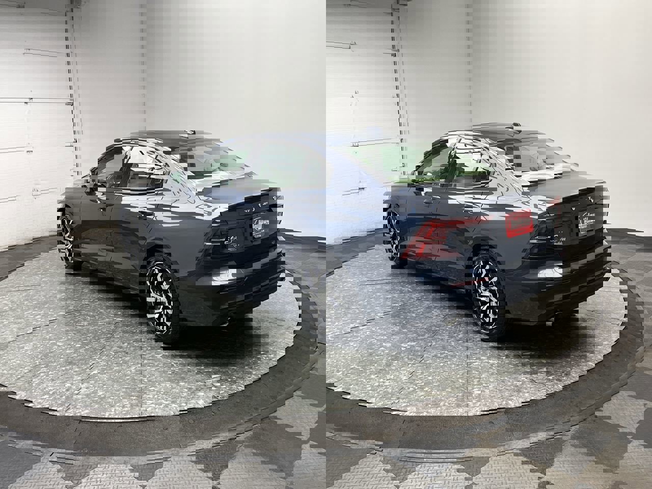 Used 2019 Volvo S60 T6 Momentum w/ Premium Package video 2