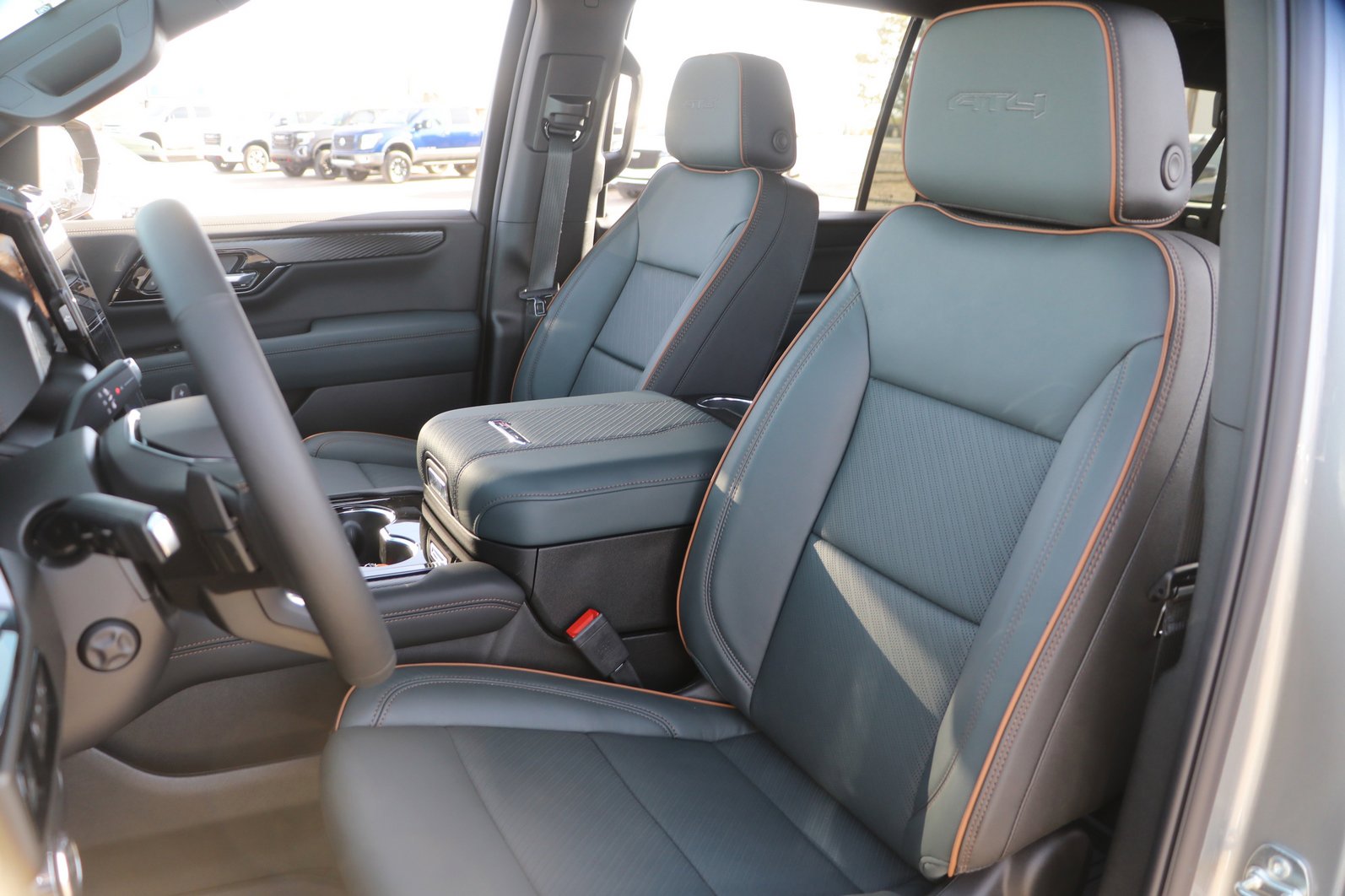 New 2026 GMC Yukon XL AT4 w/ AT4 Premium Package image 14