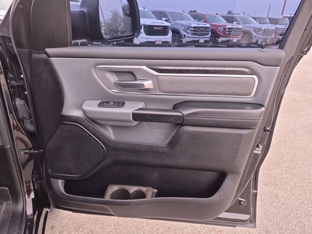 Used 2020 RAM 1500 Big Horn RWD image 39