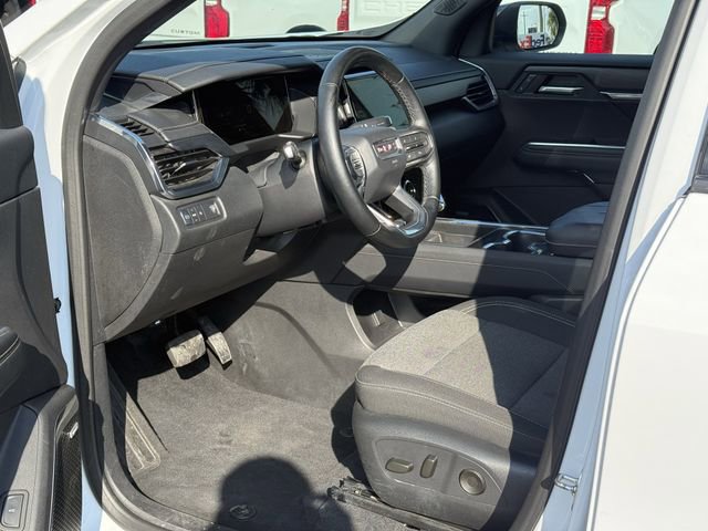 Used 2025 GMC Acadia Elevation image 14