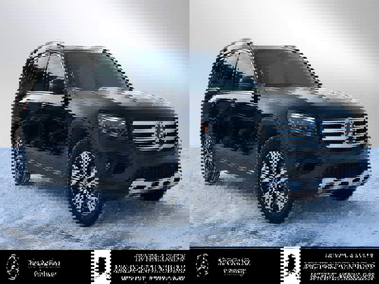 Used 2026 Mercedes-Benz GLB 250 4MATIC image 1