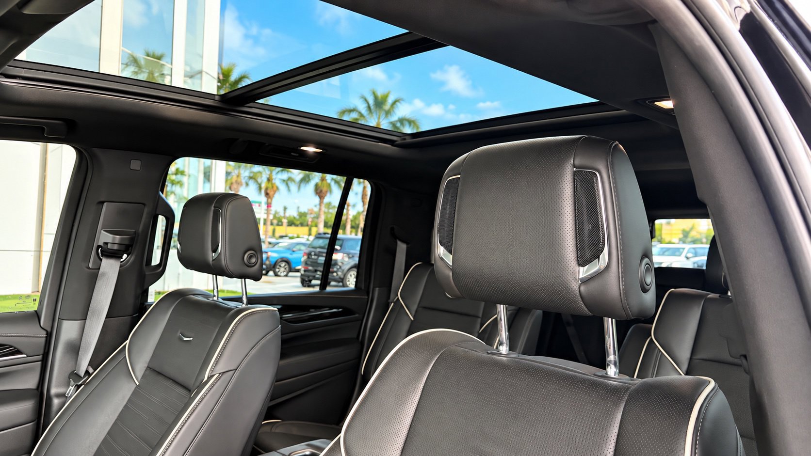 Certified 2023 Cadillac Escalade ESV Sport RWD image 12