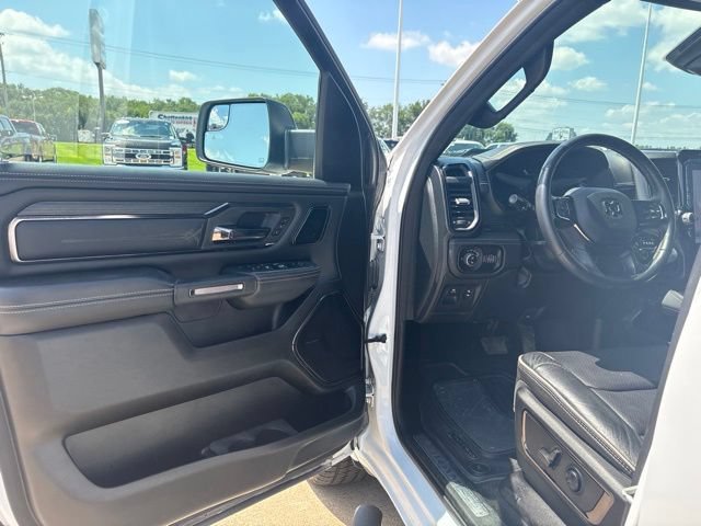 Used 2024 RAM 1500 Limited w/ Night Edition AWD/4WD image 10