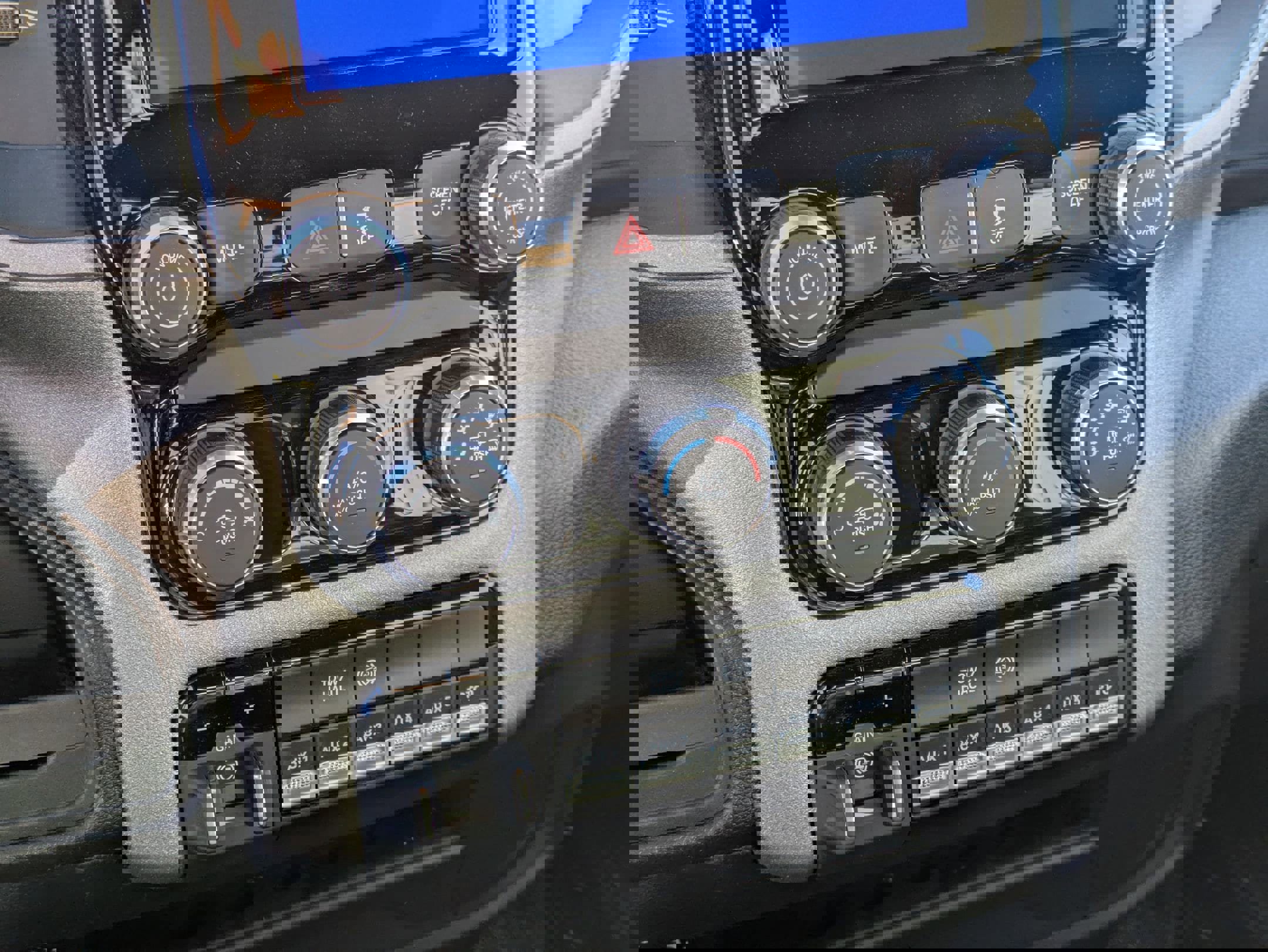 New 2026 RAM 3500 Tradesman image 18