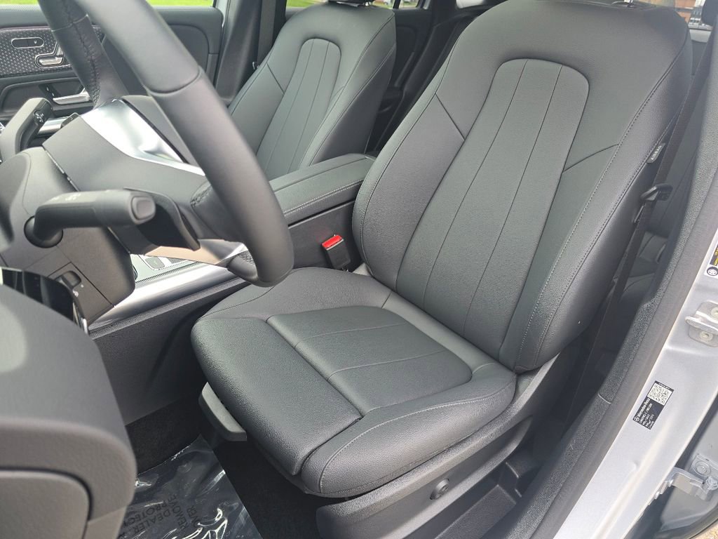 Certified 2026 Mercedes-Benz GLA 250 4MATIC image 25