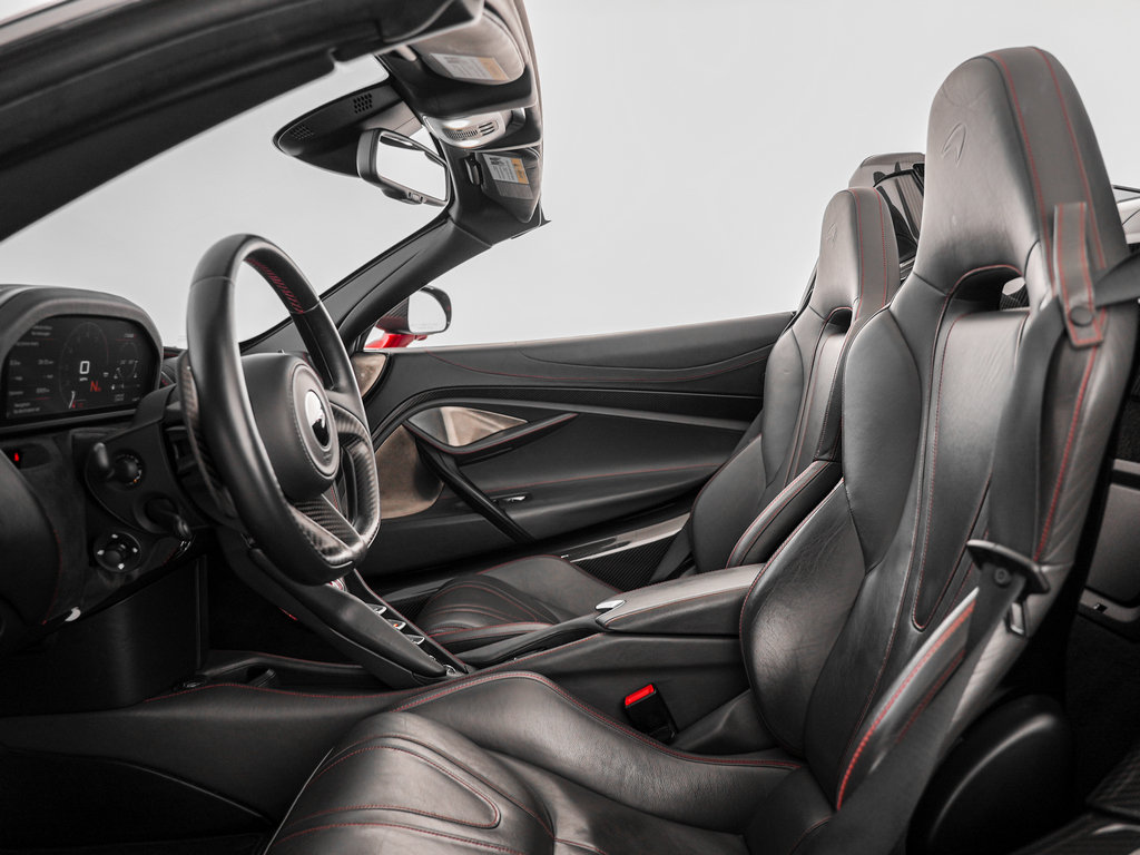 Used 2020 McLaren 720S Luxury RWD image 24