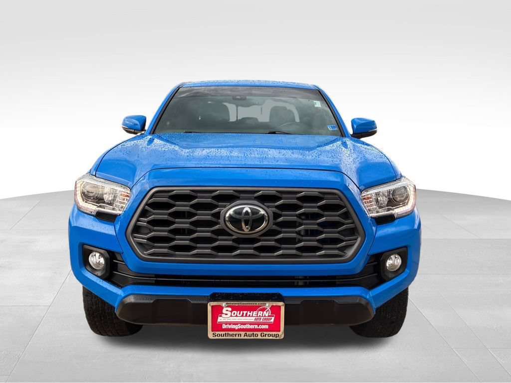 Used 2021 Toyota Tacoma TRD Off-Road AWD/4WD image 9