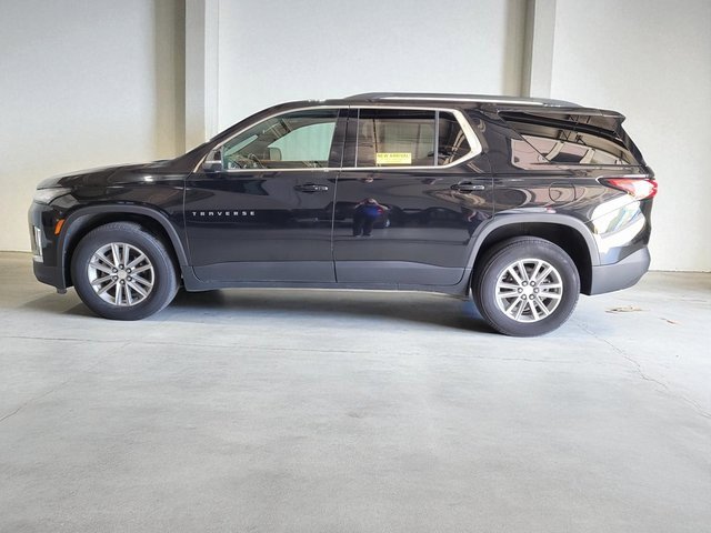 Used 2022 Chevrolet Traverse LT image 15