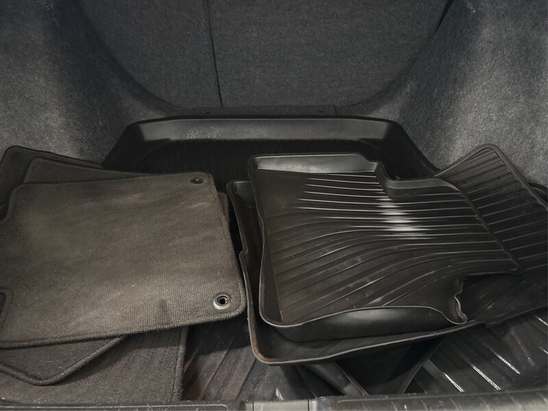 Used 2020 Honda Accord Hybrid image 12