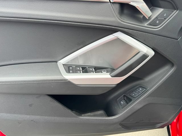 Used 2024 Audi Q3 2.0T Premium AWD/4WD image 13