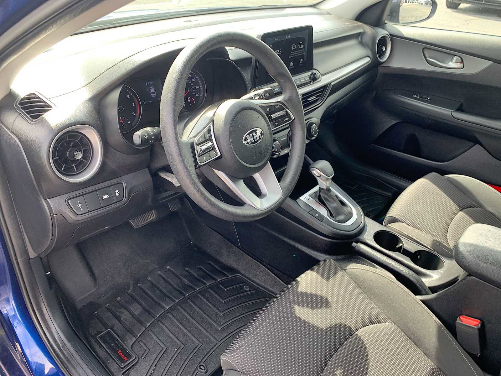 Used 2020 Kia Forte LXS image 10