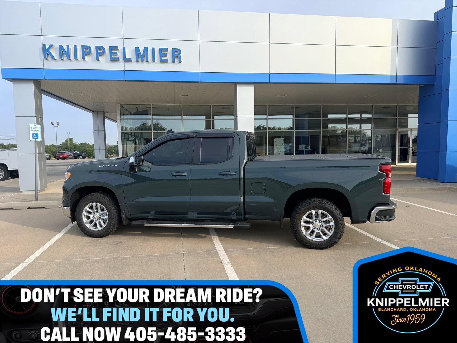 Used 2025 Chevrolet Silverado 1500 LT RWD image 1