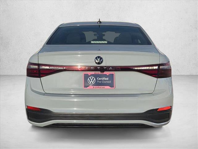 Certified 2025 Volkswagen Jetta Sport image 7