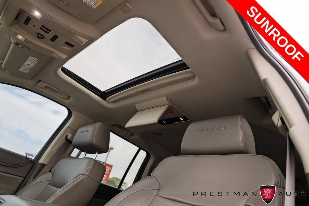 Used 2016 GMC Yukon XL Denali w/ Open Road Package AWD/4WD image 18