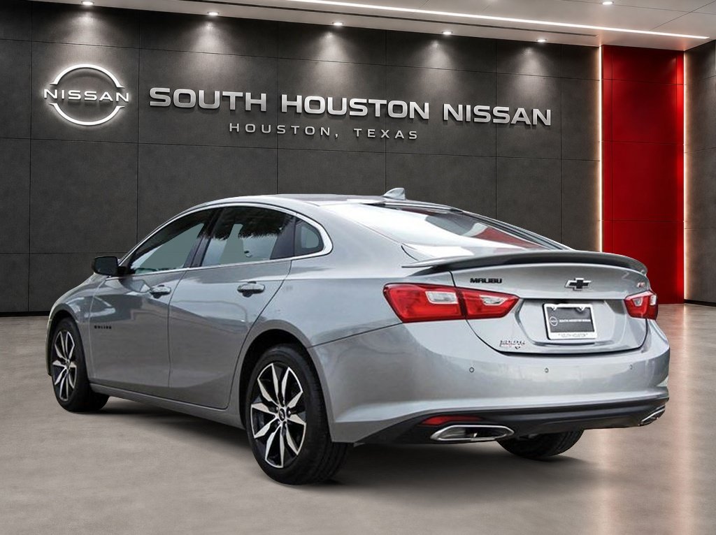 Used 2024 Chevrolet Malibu RS FWD image 3