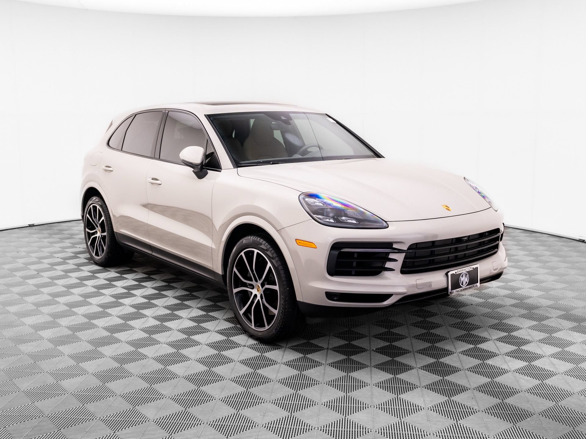Certified 2023 Porsche Cayenne S AWD/4WD image 6
