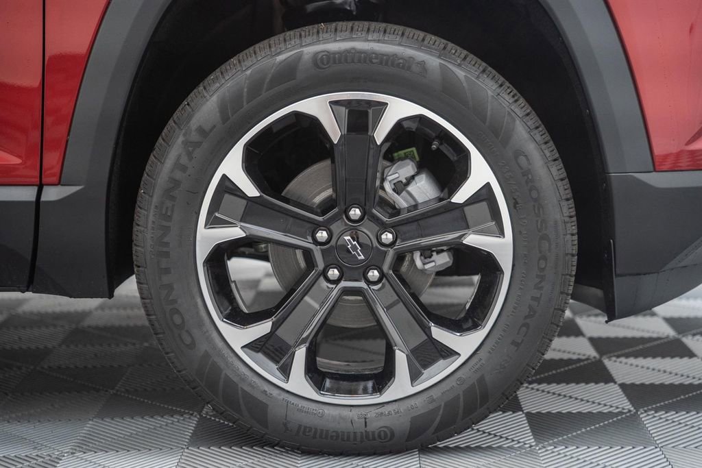 New 2026 Chevrolet Equinox LT w/ Convenience Package II AWD/4WD image 18