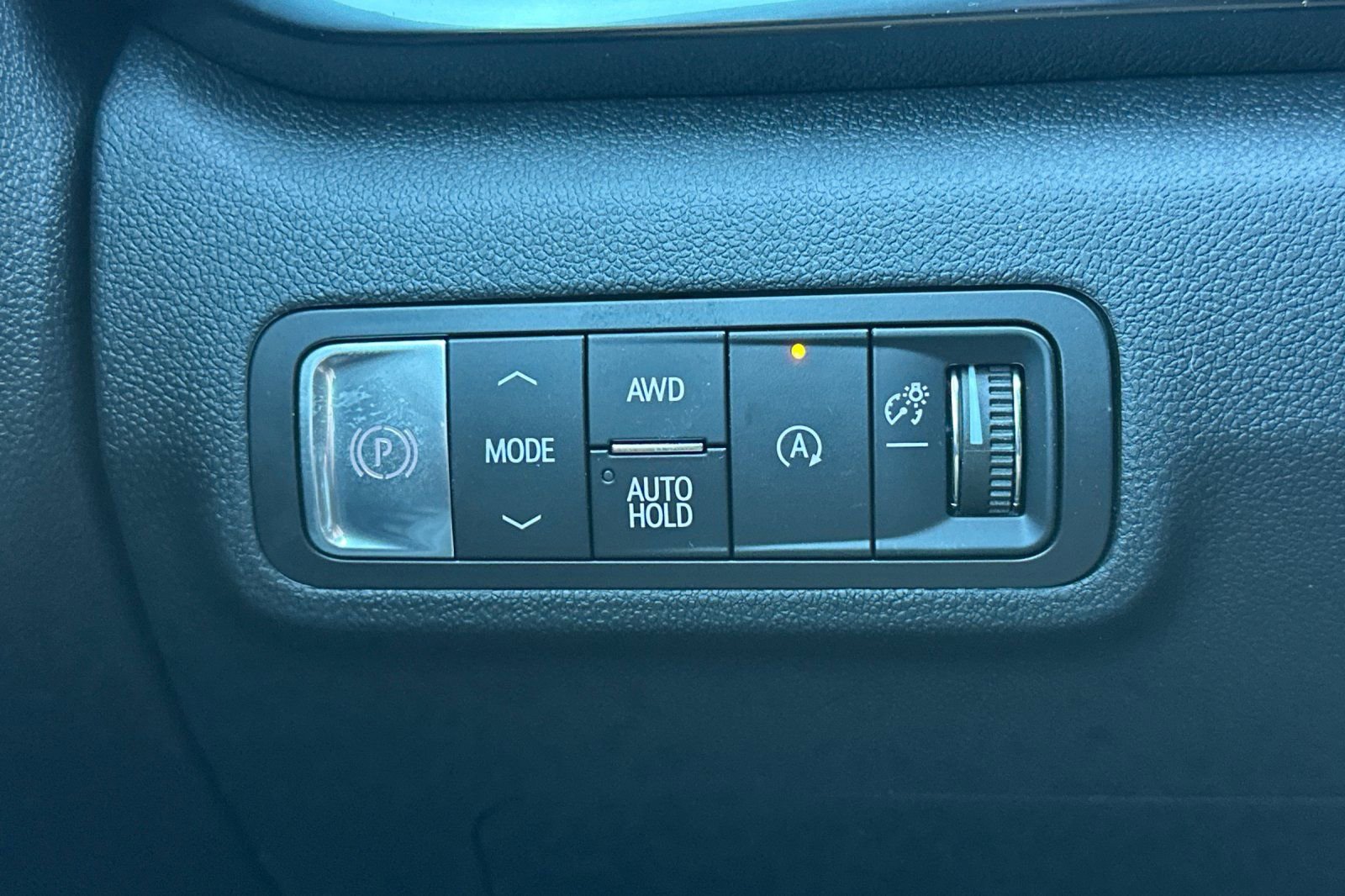 New 2026 GMC Terrain AT4 w/ LPO, Floor Liner Package AWD/4WD image 30