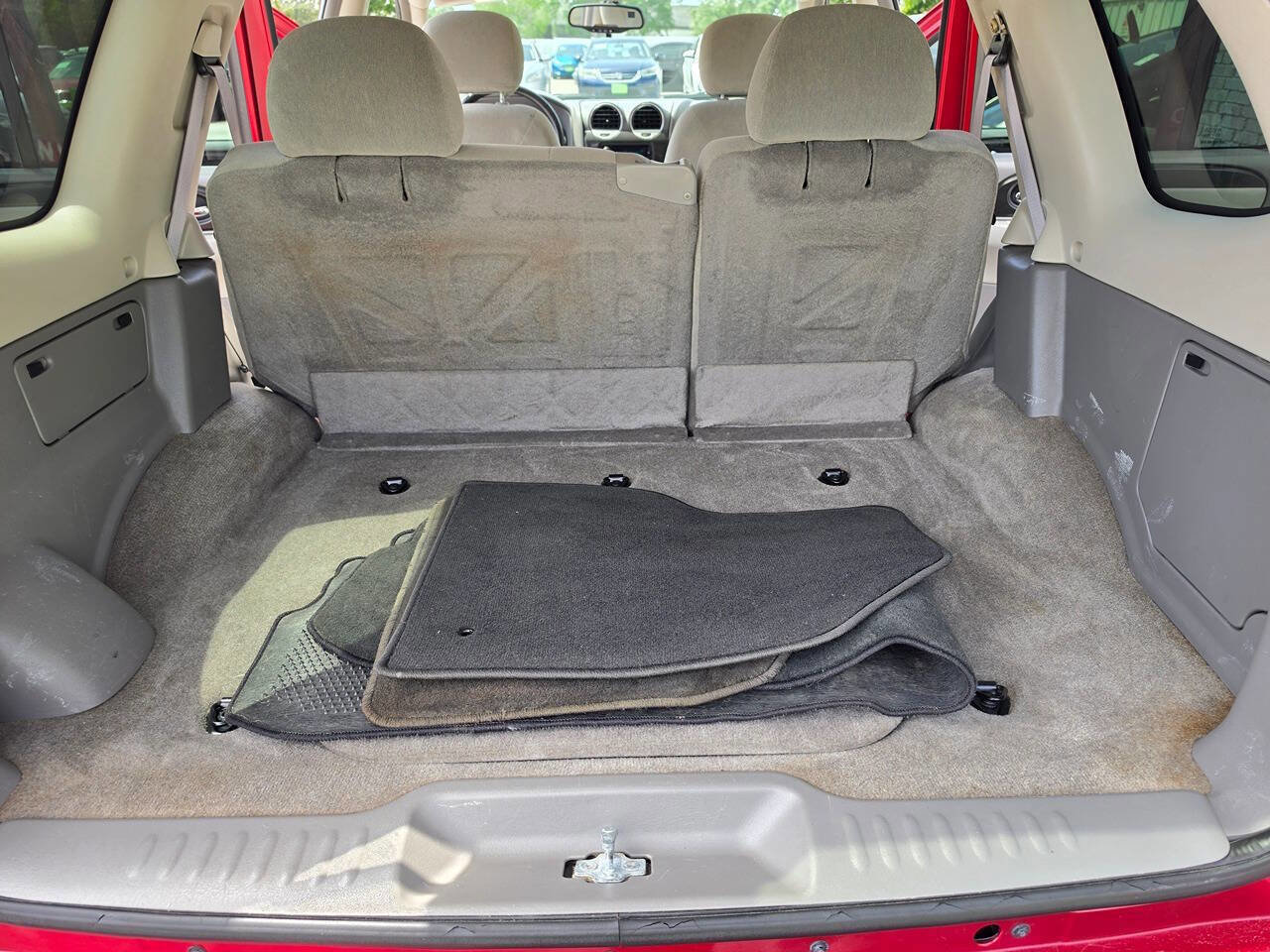 Used 2005 GMC Envoy SLE w/ Sle Preferred Equipment Group RWD image 24