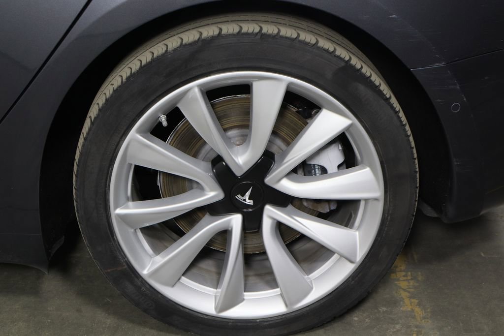 Used 2018 Tesla Model 3 Long Range image 37