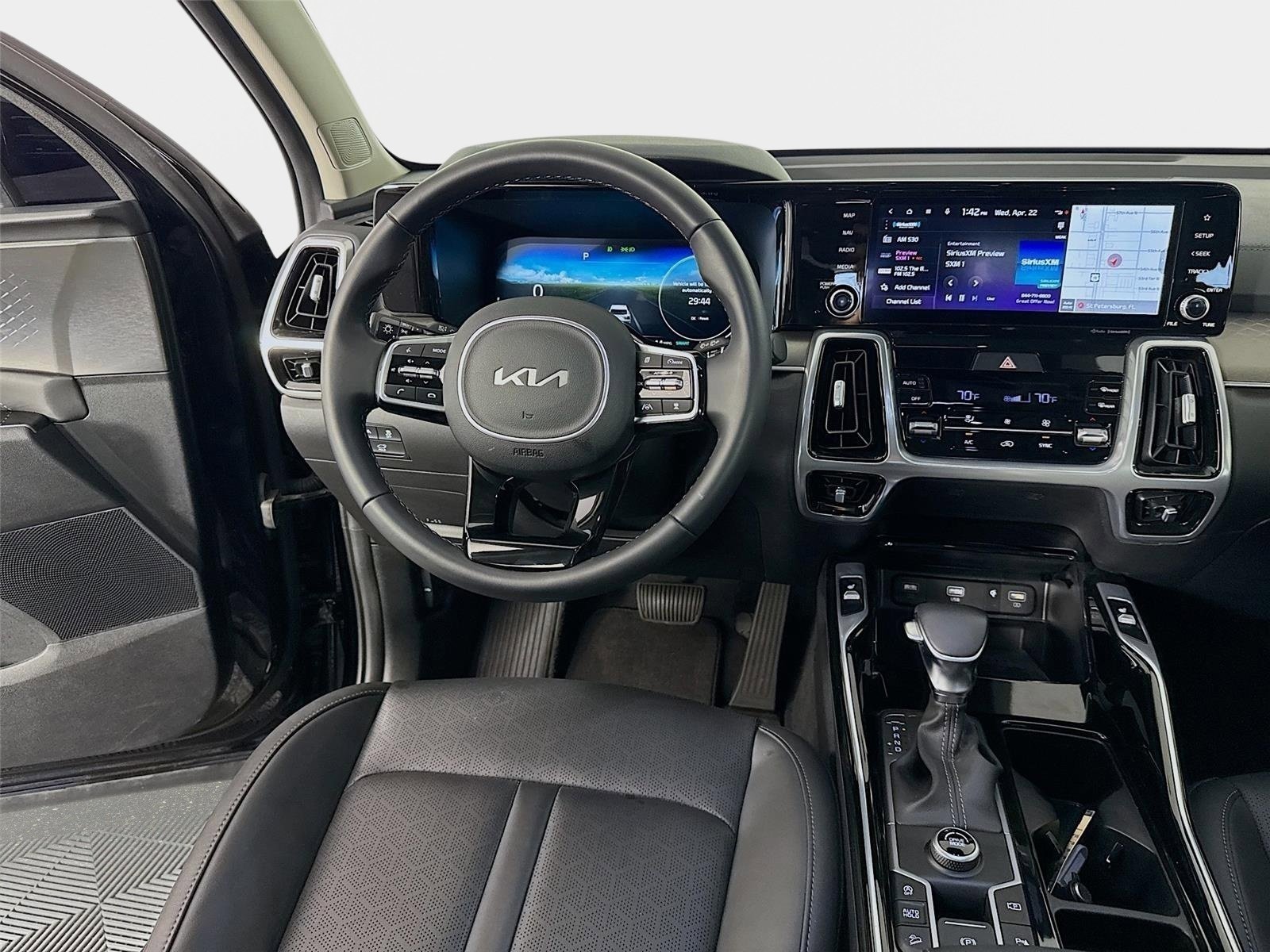Certified 2023 Kia Sorento SX FWD image 24