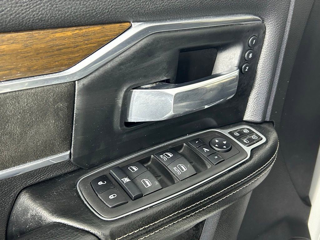 Used 2023 RAM 3500 Laramie AWD/4WD image 33