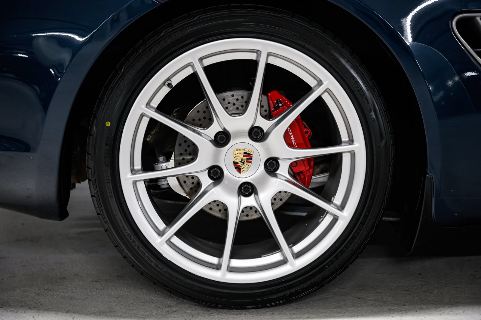 Used 2012 Porsche Cayman R RWD image 44