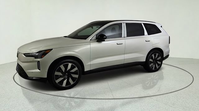 New 2026 Volvo EX90 Plus AWD/4WD image 3