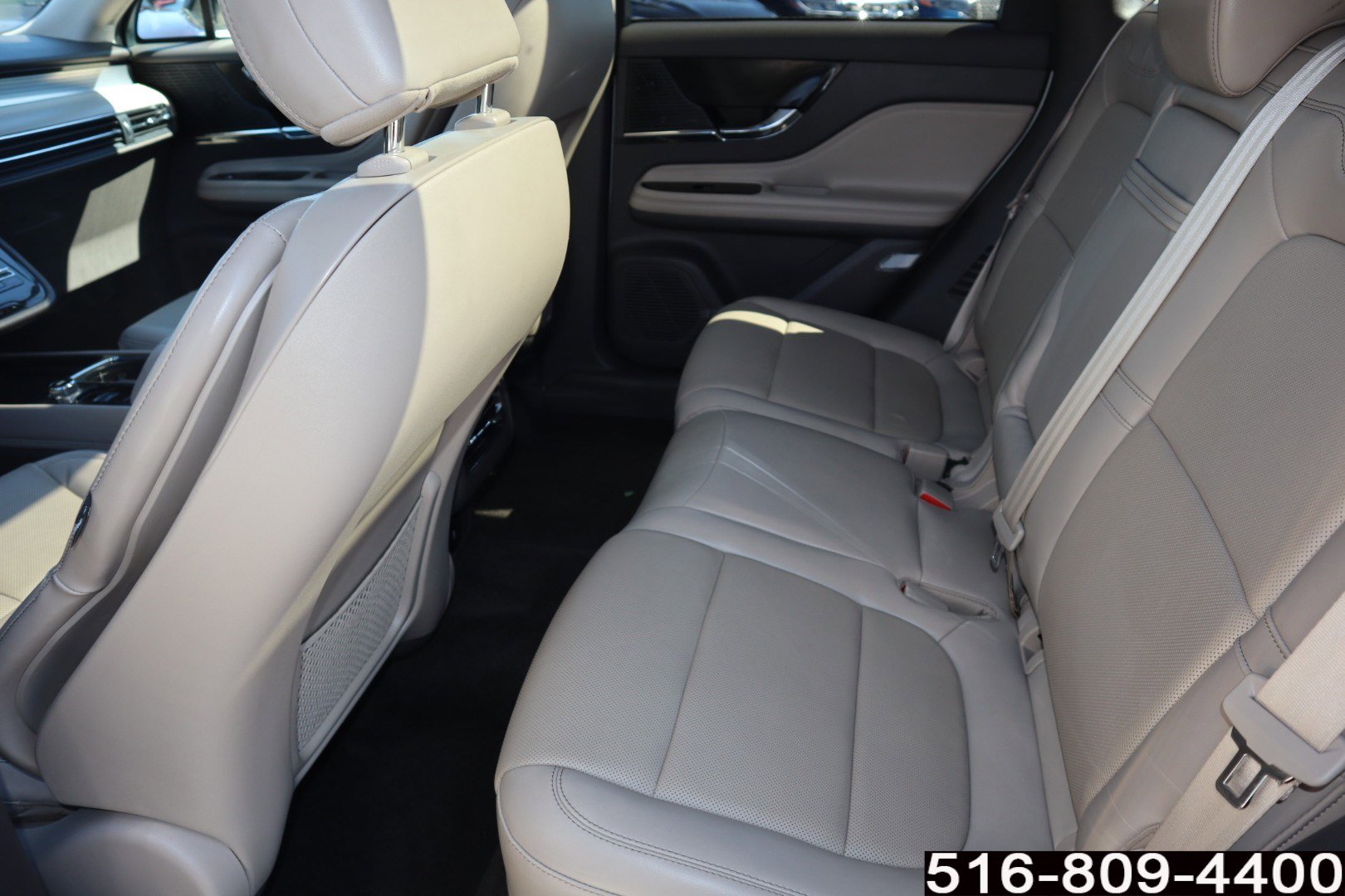 Used 2022 Lincoln Corsair AWD w/ Premium Package image 17