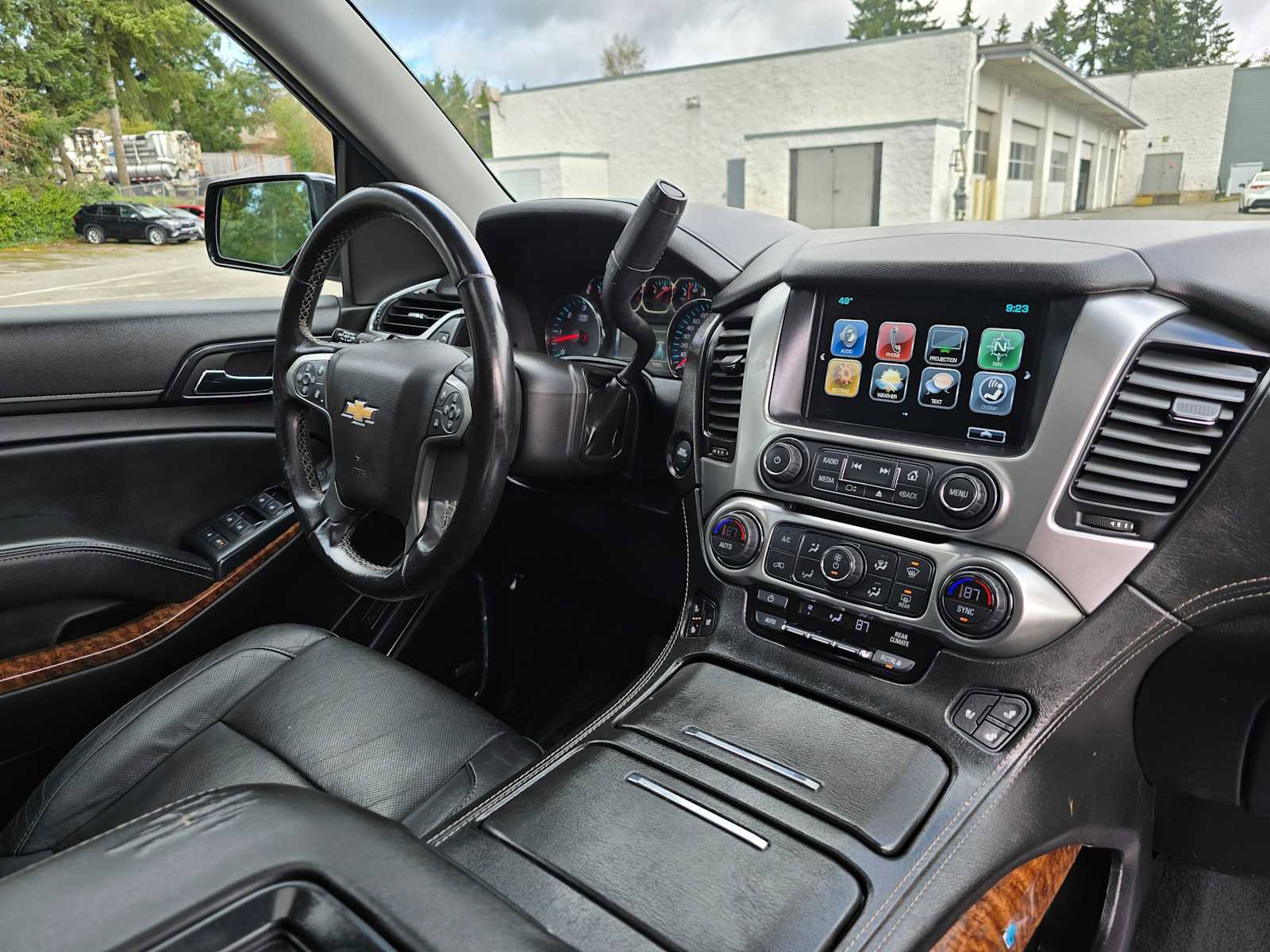 Used 2019 Chevrolet Suburban Premier w/ RST 6.2L Performance Edition image 11