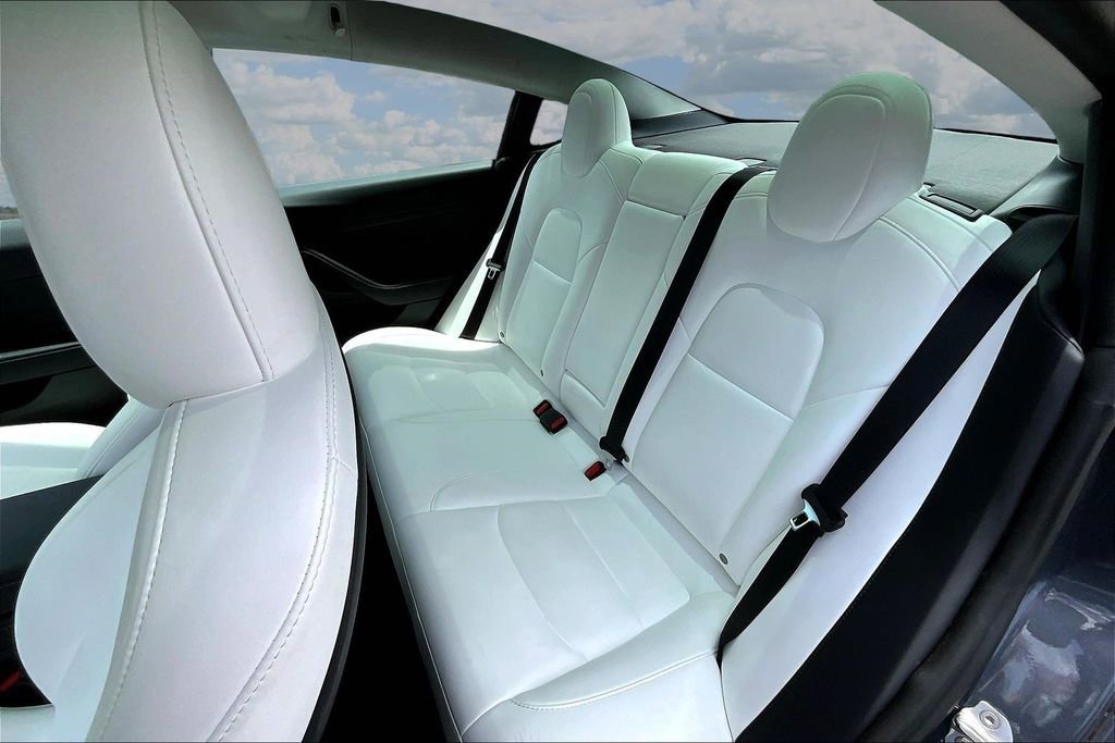 Used 2023 Tesla Model 3 Standard Range RWD image 19