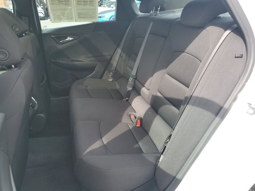 Used 2024 Chevrolet Malibu LT image 14