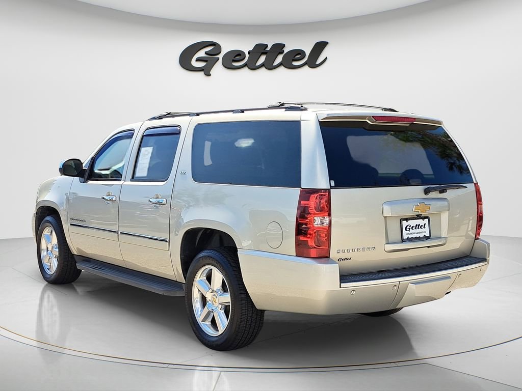 Used 2013 Chevrolet Suburban LTZ image 12